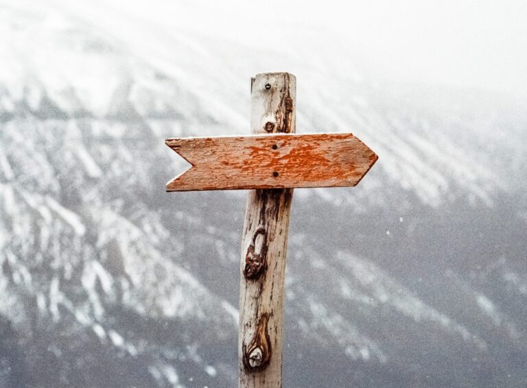 Read more about the article Fear of the Unknown: What Is It and How Can We Overcome It?